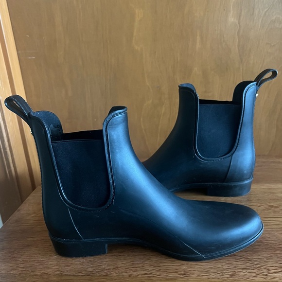 Sam Edelman Tinsley Rain Boots - Picture 11 of 12